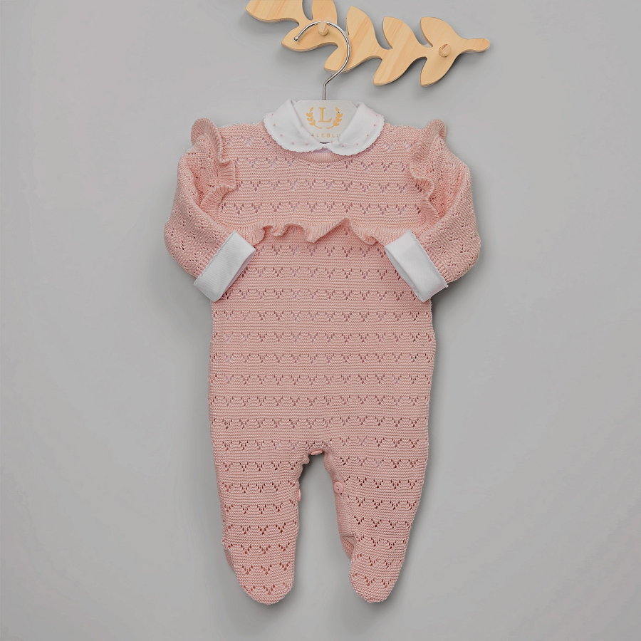 Macacão modelo Marina na cor Rosa Pastel da marca Laleblu.